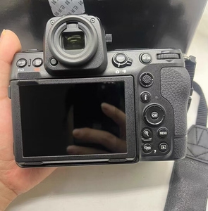Appareil photo numérique professionnel d'occasion Nikon Z8 46MP plein format 8K (boîtier) - Product Image 1