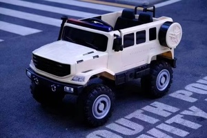 Coche de Policía Eléctrico Recargable de Dos Plazas para Niños, Vehículo de Control Remoto de Cuatro Ruedas, Nuevo, con Batería - Product Image 4