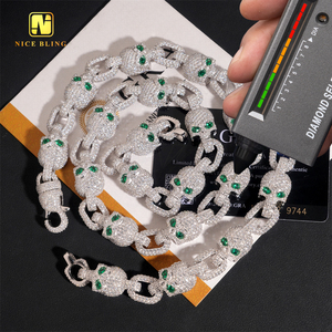 Collana Cubana Hip Hop con Teschio e Scheletro in Moissanite Colorata, Catena a Maglie Cubane Fantasia, Pronta Consegna, Supera il Test del Diamante - Product Image 2