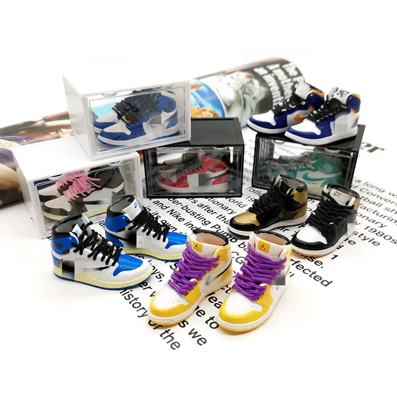 dropshipping free shipping 3d mini promotion gifts White pvc metal ring shoe Sneaker Keychain with box