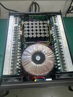 Profesyonel Sınıf H Güç Amplifikatörü 2 Kanal 2200W X2 8 Ohm'da CA Serisi PA Amfi Canlı Ses DJ Turu OEM ODM