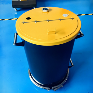 Grande trémie à poudre en acier inoxydable de 55 <span class=keywords><strong>litres</strong></span> Revêtement en poudre à lit fluidisé Équipement de <span class=keywords><strong>peinture</strong></span> à prix compétitif - Product Image 1