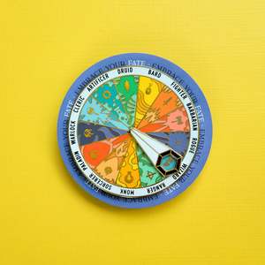 Pin Giratorio Interactivo Personalizado con Acabado Brillante y Esmalte Duro - Product Image 3