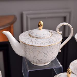 Juego de Café de Cerámica Blanco y Morado Estilo Occidental en Oferta, Vajilla Económica para el Hogar, para la Hora del Té y la Cena, Ideal para Bodas - Product Image 3