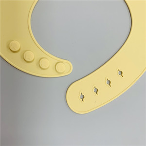Babero para bebé de silicona con bonito diseño de <span class=keywords><strong>dibujos</strong></span> animados de nuevo estilo - Product Image 2