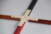 Connecteur en plastique de haute qualité clé d'angle connecteur de barre géorgienne barre d'espacement en aluminium accessoires en verre isolant