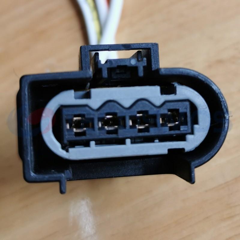 Car Connector For Peugeot For Trumpchi pump plug with 4 pins CT4-0181M