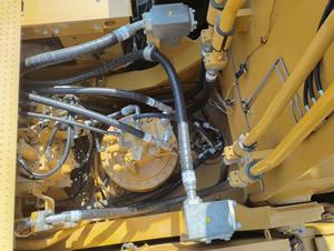 Excavadora Caterpillar 345 de 45 Toneladas, Cuchara Hidráulica de Excavación con Capacidad de 1.0m, Modelo 2024, Potencia de 123 kW, Sistema Hidráulico HYDAC - Product Image 2