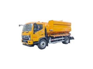 Camión de Succión/Desagüe Dongfeng de 2 Ejes Personalizado de 12000L con Motor Yuchai y Control Remoto, para Dragado de Tuberías y Recolección de Residuos de Fosas Sépticas - Product Image 1