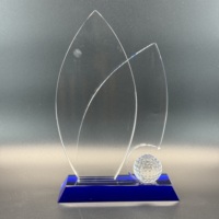 Trophée en verre Liuli aux caractéristiques chinoises, artisanat populaire, trophée transparent personnalisé en cristal