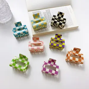SHE SHARES Hot selling European and American Cute Black and White Checkerboard Square Clip