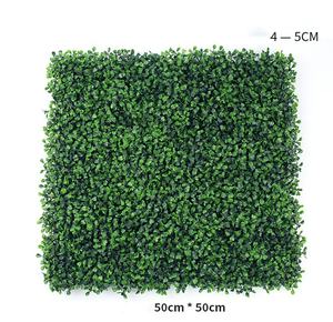 حاجز نباتي اصطناعي من الخشب الصناعي للاستخدام الداخلي والخارجي، جدار أخضر اصطناعي لاستخدامه في سياج الحديقة - Product Image 1