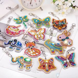 Porte-clés DIY en acrylique avec peinture diamant animaux de dessin animé, fait main, avec petit pendentif, accessoires de bijouterie - Product Image 1