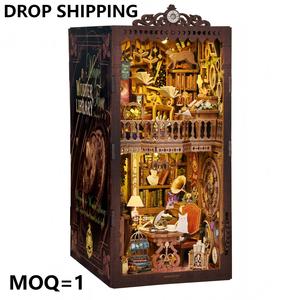 Kit de Casa de Muñecas en Miniatura y Rincón de Lectura - Set de <span class=keywords><strong>Arquitectura</strong></span> de Casa de Madera con Juguetes en Miniatura y Muebles para Muñecas - Product Image 1