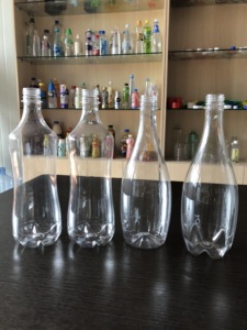 Máquina Sopladora de Botellas de Plástico PET Semiautomática de Bajo Precio, Bomba PLC, Motor, Rodamiento AirTac, 2 Cavidades, 5 <span class=keywords><strong>A</strong></span>ños de Garantí<span class=keywords><strong>a</strong></span> - Product Image 3