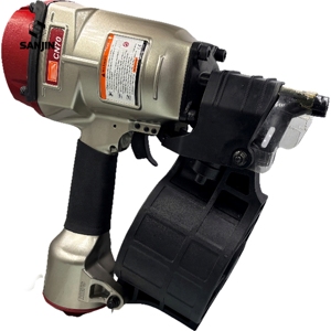 <span class=keywords><strong>Clavadora</strong></span> <span class=keywords><strong>Neumática</strong></span> Industrial SENCO MAX <span class=keywords><strong>BOSTITCH</strong></span> CN38 CN45 de 2 1/2 pulgadas para Techos con Cable - Product Image 6