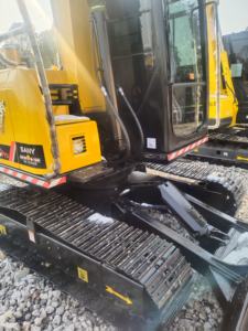 Excavadora SANY Sy75C Excavadora sobre orugas anfibia de 7,5 toneladas con motor y equipo usado a la venta a bajo precio - Product Image 5