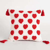 Housse de coussin carrée en forme de cœur touffeté 18 "x 18" personnalisable Taie d'oreiller décorative avec pompon pour la décoration intérieure