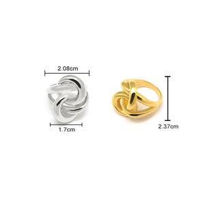Bague enveloppante à nœud brillant distinctif en acier inoxydable moderne Design torsadé véritable plaqué or 18 carats pour femmes - Product Image 5