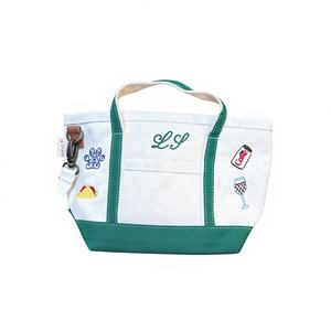 กระเป๋าผ้าแคนวาสสะพายข้างลายไอคอนสิ่งของโปรด สายสะพายแบบกำหนดเอง ของขวัญงานแต่งงาน ตกแต่งด้วยตัวอักษร ปิดแบบเปิด ฤดูใบไม้ร่วง/ฤดูหนาว - Product Image 1