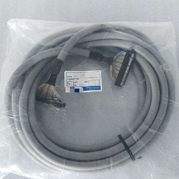 XW2Z-500K PLC Programming Cable XW2Z-500K
