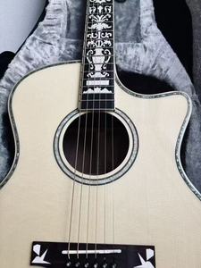 High Quality Hand Made Acoustic Guitar All Solid Spruce <b>Stringed</b> Music <b>Instrument</b> With Armrest Fretboard Inlay - Product Image 4