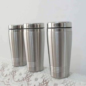 Gobelet en acier inoxydable avec isolation sous vide et fonction de tasse isotherme - Product Image 4