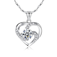 Collier Pendentif Cœur Classique Simple Incrusté de Zircons, Cadeau Personnalisé pour la Fête des Mères avec Boîte et Carte de Message