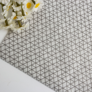 Vải không dệt spunlace dẫn điện tùy chỉnh trong mô hình tam giác cho các thiết bị y tế điện tử có sẵn Chấm phong cách chéo đồng bằng - Product Image 1