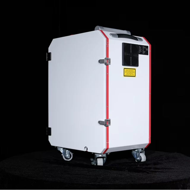 New HF LASER Portable Luggage Compartment Pulsed Fiber Laser Cleaning Machine 500W Manual Operation 2-Year Warranty