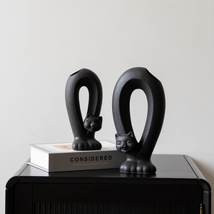 Ornements d'art en céramique abstraite blanche minimaliste moderne Décoration de maison haut de gamme; <span class=keywords><strong>Pot</strong></span> de fleur en porcelaine pour usage de bureau intérieur Art déco - Product Image 3