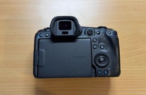 กล้องดิจิตอล <span class=keywords><strong>Canon</strong></span> EOS R5 มิเรอร์เลส 45MP เซ็นเซอร์ CMOS ฟูลเฟรม ถ่ายวิดีโอ 8K DCI + <span class=keywords><strong>4K</strong></span> DCI 120 FPS กันน้ำ/กันกระแทก - Product Image 2