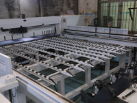 Scie à panneaux CNC robuste MA-KS838CP de 3800 mm avec poutre de pression haute stabilité pour usine de meubles