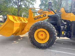 Presque neuf chargeur sur pneus SDLG 956 de fabrication chinoise chargeur frontal Lingong SDLG LG956L chargeur sur pneus Sdlg d'occasion à vendre - Product Image 2