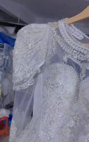 Robe de mariée princesse arabe à traîne, blanche, avec application de cristaux, manches bouffantes, illusion de luxe personnalisée 2024