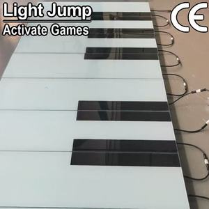 ไฟอิฐสแตนเลสและกระจกนิรภัย พร้อมไฟ LED ปรับความสว่างได้ แสงสีขาวอุ่น 2700K รับประกัน 2 ปี - Product Image 4