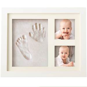 Cadre photo souvenir personnalisé en bois massif naturel pour empreintes de mains <span class=keywords><strong>et</strong></span> de pieds de bébé avec argile sécurisée - Product Image 2