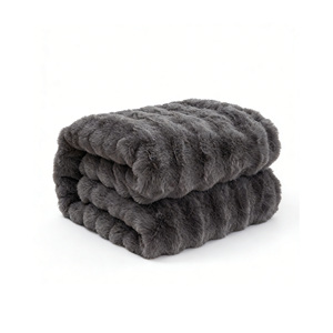 Couverture en <span class=keywords><strong>fausse</strong></span> <span class=keywords><strong>fourrure</strong></span> à bulles - Taille et couleur personnalisables - Douce, chaude et moelleuse - Achat en gros - Fournisseur Alibaba - Product Image 1