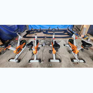 Compétition de course cycliste pour quatre personnes, événement de jeux interactifs avec véhicules de grande taille, jeux de salon professionnel 123, jeux promotionnels, jeu d'amusement - Product Image 2