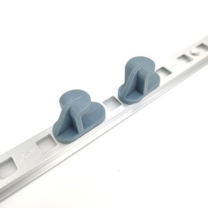 Ganchos redondos de plástico para estantes de refrigerador y congelador, soporte para colgar, organizador de nevera fácil de limpiar, número de pieza 36 - Product Image 1