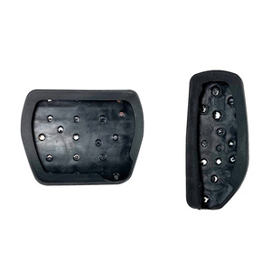 Stainless Steel Accelerator And Brake Pedal Covers For Nissan X Trail Qashqai 2014 At Automatic Transmission - Product Image 2