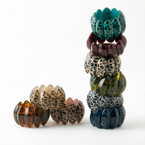 Nuevas Pulseras de Resina Acrílica con Estampado de Leopardo, Diseños Segmentados Únicos, Geométricas, Hechas a Mano, Modernas, para Mujer - Product Image 1