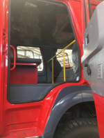Camion-citerne diesel de lutte contre l'incendie avec réservoir d'eau de 7001-10000L, système de mousse, pompe à incendie haute pression, canon à eau d'urgence