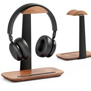 Soporte Universal para Auriculares de Madera de Nogal con Base de Almacenamiento para Gaming, <span class=keywords><strong>AirPods</strong></span> <span class=keywords><strong>Max</strong></span>, Bose, Razer - Product Image 1