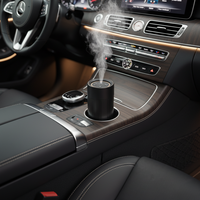 Difusor de Aroma para Auto de Lujo con Pulverizador de Encendido/Apagado Automático, Perfume Líquido para Auto con Conexión USB, Botella de Plástico con Aspecto de Tela, Aceite Esencial Natural