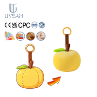 Porte-clés en peluche UYEAH ODM CPC/EN71 avec logo personnalisé, mini sac mignon de dessin animé, poupée en peluche douce, jouet en peluche en forme de fruit, cadeau pour enfants