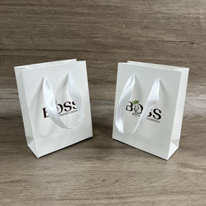 Bolsas de Papel Recubierto Blancas para Regalo con Asas, Bolsas de Comestibles de Lujo, Personaliza tu Propio Logotipo, Precio al por Mayor - Product Image 3