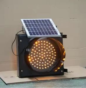 Feux de signalisation clignotants à LED solaires, haute visibilité, pour travaux routiers et zones dangereuses - Product Image 4