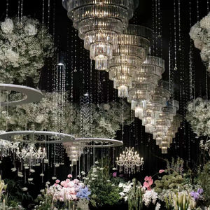 Lustre LED en acrylique pour mariage, bar à glace, luxueux, multicolore, pour plafond AC, idéal pour les banquets, salles de réception et décorations de fête, écologique - Product Image 3