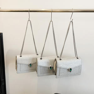 <b>Vintage</b> Shiny Handbags Ladies Chain Shoulder <b>Bags</b> For Evening Party <b>Clutch</b> Purses Silver <b>Bags</b> For Women - Product Image 4